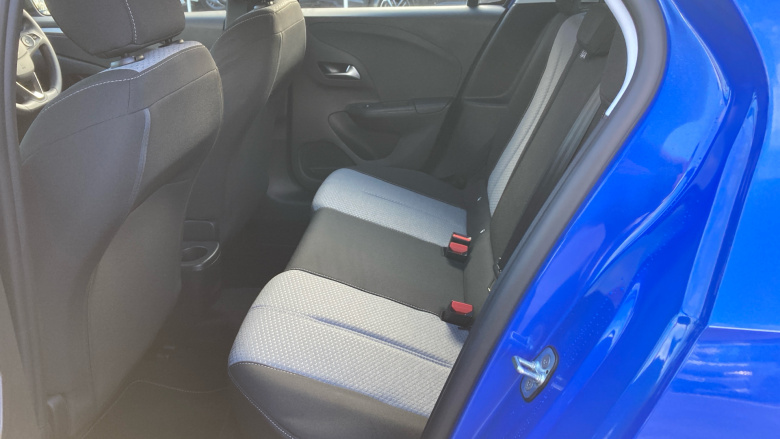 Vauxhall Corsa 100kW Design 50kWh 5dr Auto Electric Hatchback